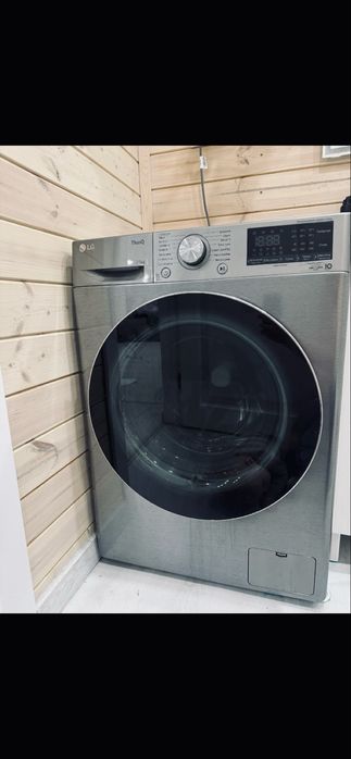 LG ThinQ Стиральная машинка б/у