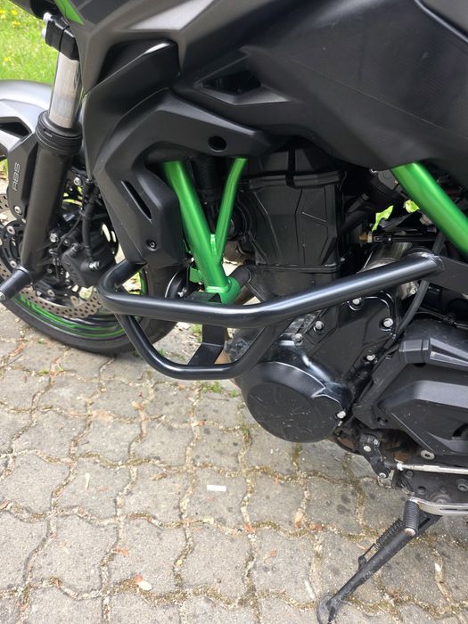 Kawasaki Z650 (2024) A2 35kw Abs kts top case Crash bar kit coborâre