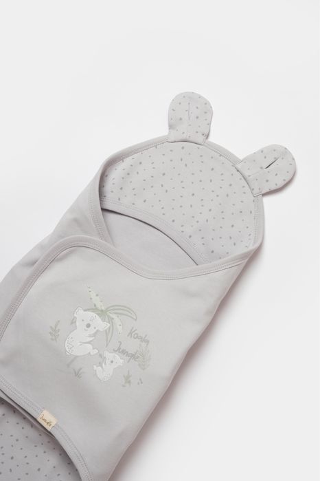 Saculet de infasat nou nascut Biorganic Koala Jungle Swaddle blanket