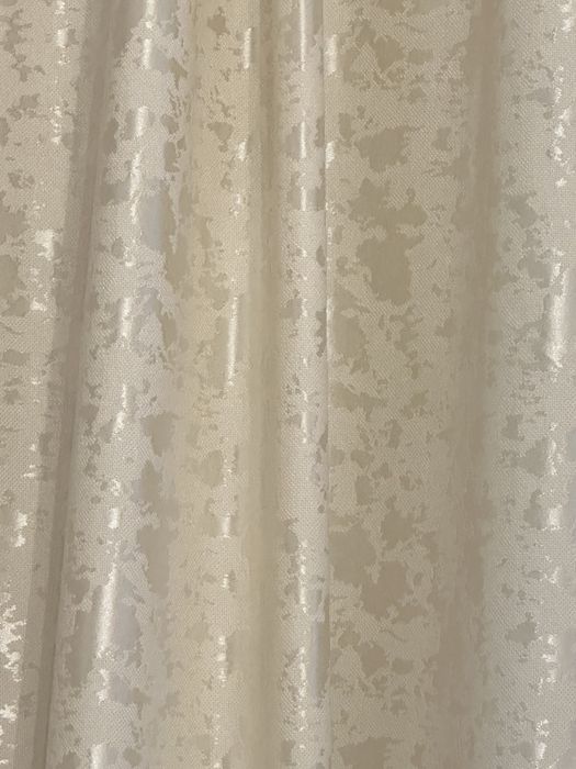 Шторы новые готовые продам