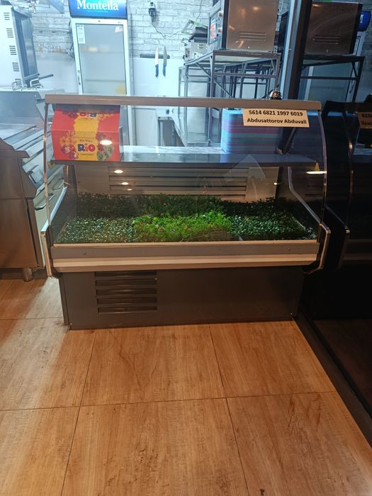 Vitrina Xoladilnik