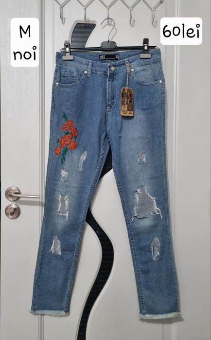 3Blugi rupti damă M