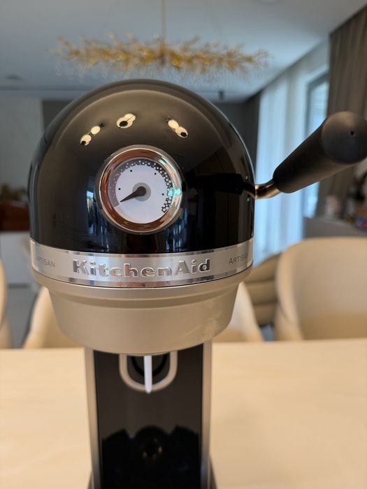 Aparat pentru carbonatare Artisan, Onyx Black - KitchenAid