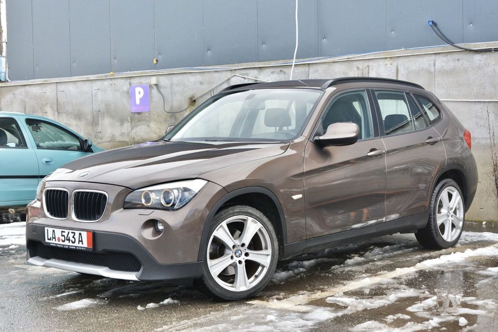 BMW X1 Bmw x1 diesel , automatic . Navi , xenon
