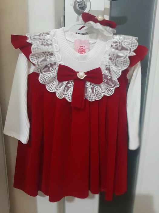 Qizlar uchun qizil koylak