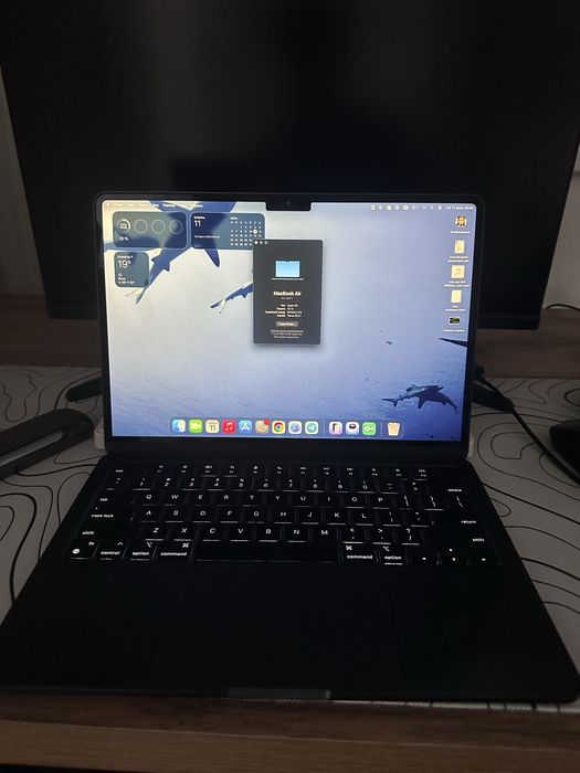 Macbook Air M2 16GB