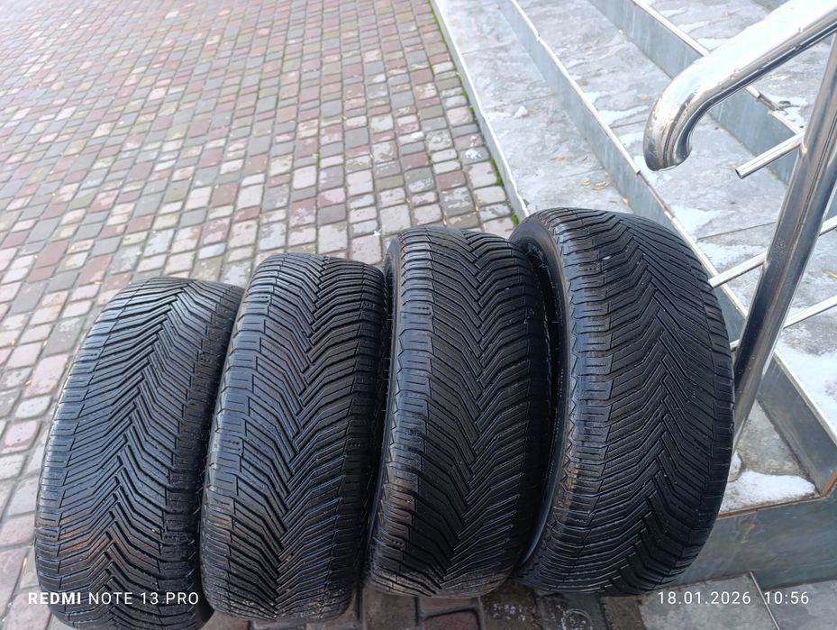 Балон Мишилин размер 18/4 шт 245*45