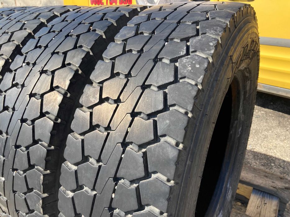 215/75/17.5 PIRELLI 2019г 9,5-10мм Задна Шарка 215/75 R17.5 Само 2броя