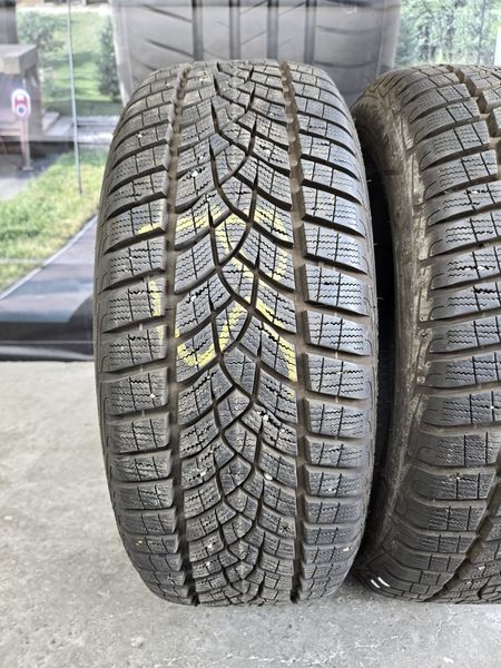 215/55/17 GOODYEAR 2бр