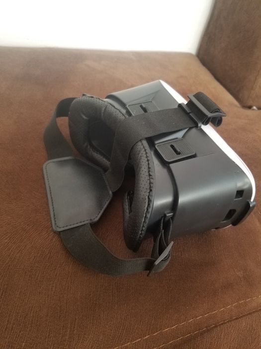 Продавам VR Очила