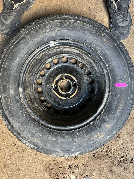 Продам диски с резиной новые