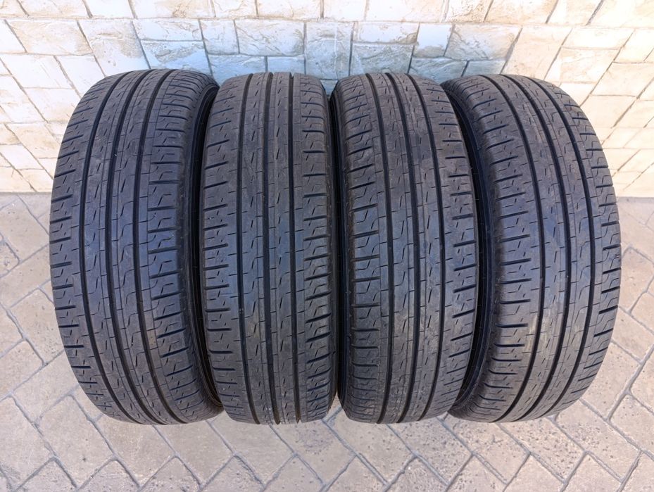 Летни гуми Pirelli 215/75/16 C