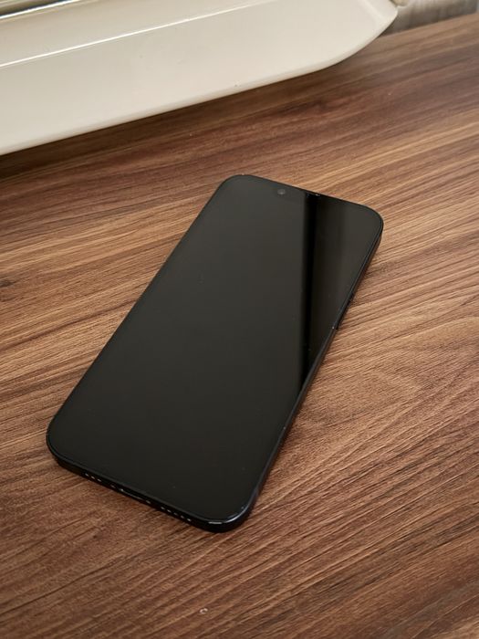 Айфон 14 продается срочно