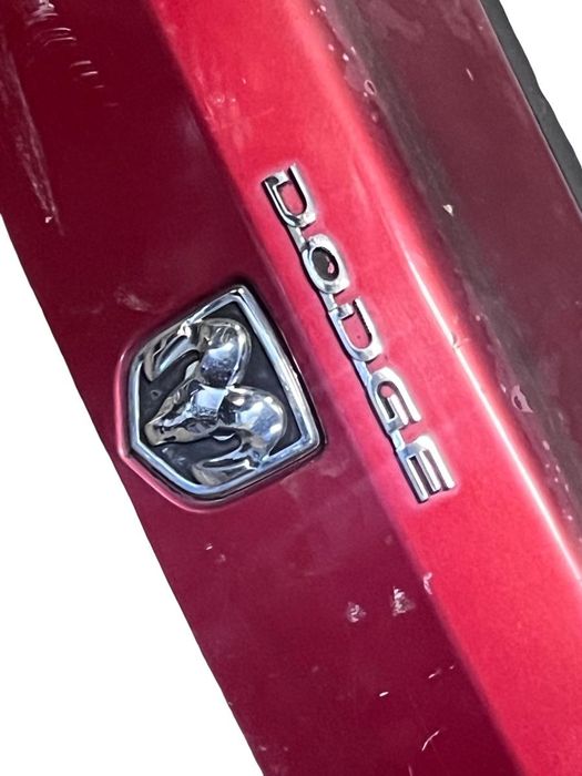 Ornament Haion Dodge Caliber 2006 -> 0Zg79Arhah