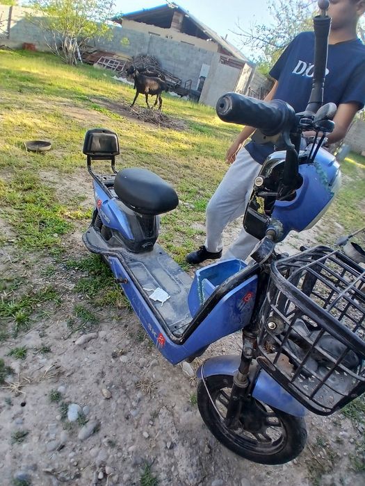 Электраскутер сатылады