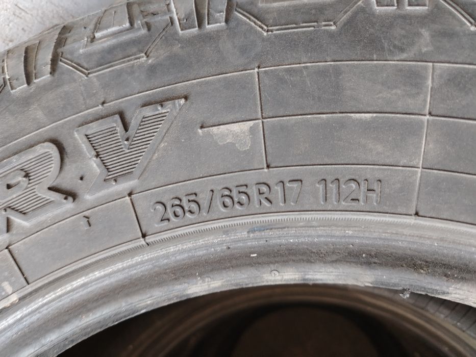 Продам шины 265/65/r17