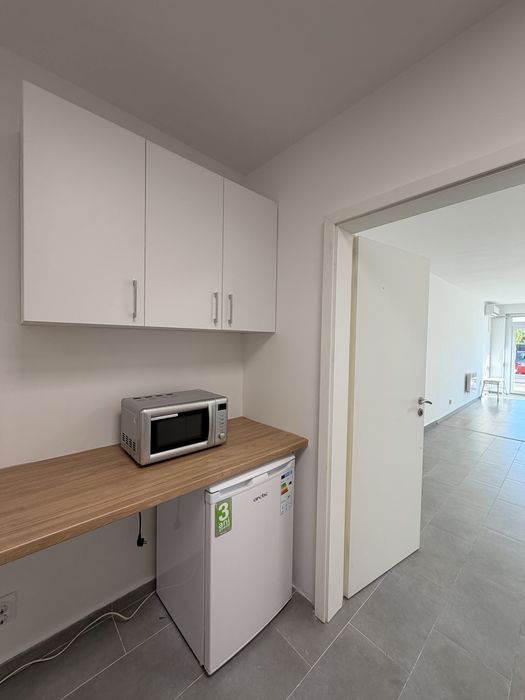 Spatiu comercial de inchiriat Ared