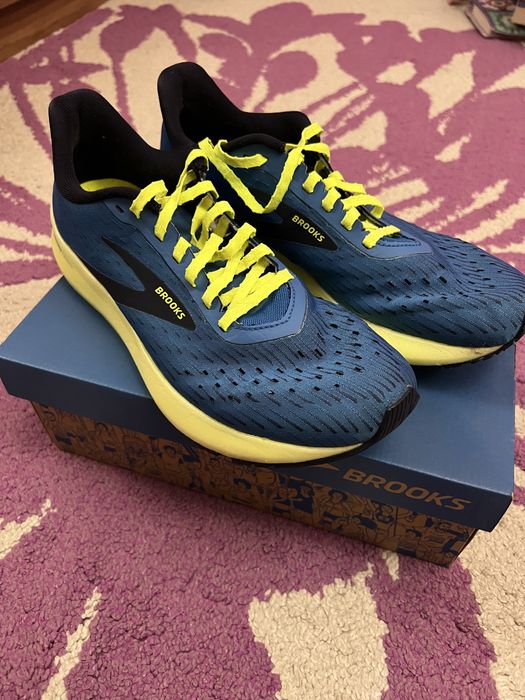 Brooks Hyperion Trmpo New Balance Asics Japan