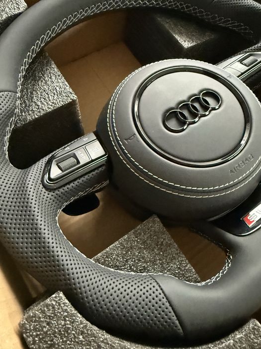 Volan Audi Nou, Compatibil cu A3 A4 A5, A6, A7, A8 Si Q