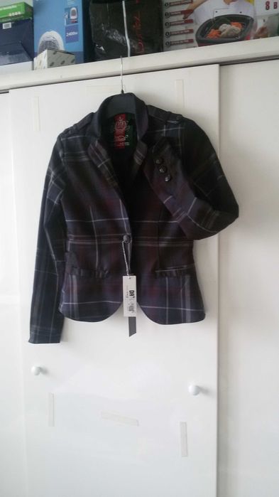 Дамско сако DATCH