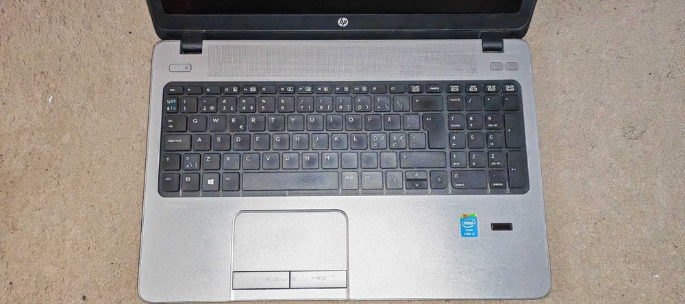 Laptop  Lenovo Core I3 4000M 8gb ddr3 dpsy 15,6inch LICHIDARE STOC