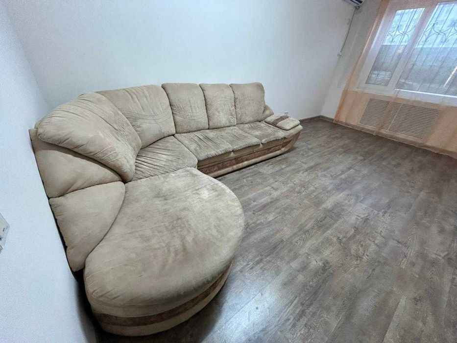 Диван угловой Б/У