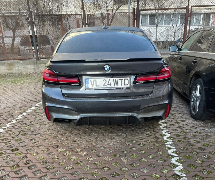 Eleron spoiler portbagaj tuning BMW Seria 5 G30 model M4 negru lucios