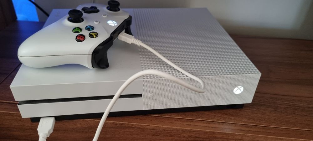 Consola xbox one S 500gb