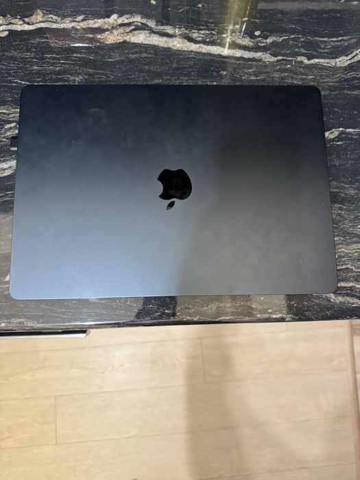 MacBook Air M4-чип 15inch