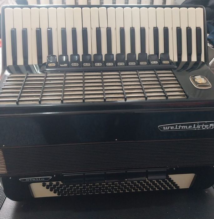 Vand acordeon Welmister stella 120 basi