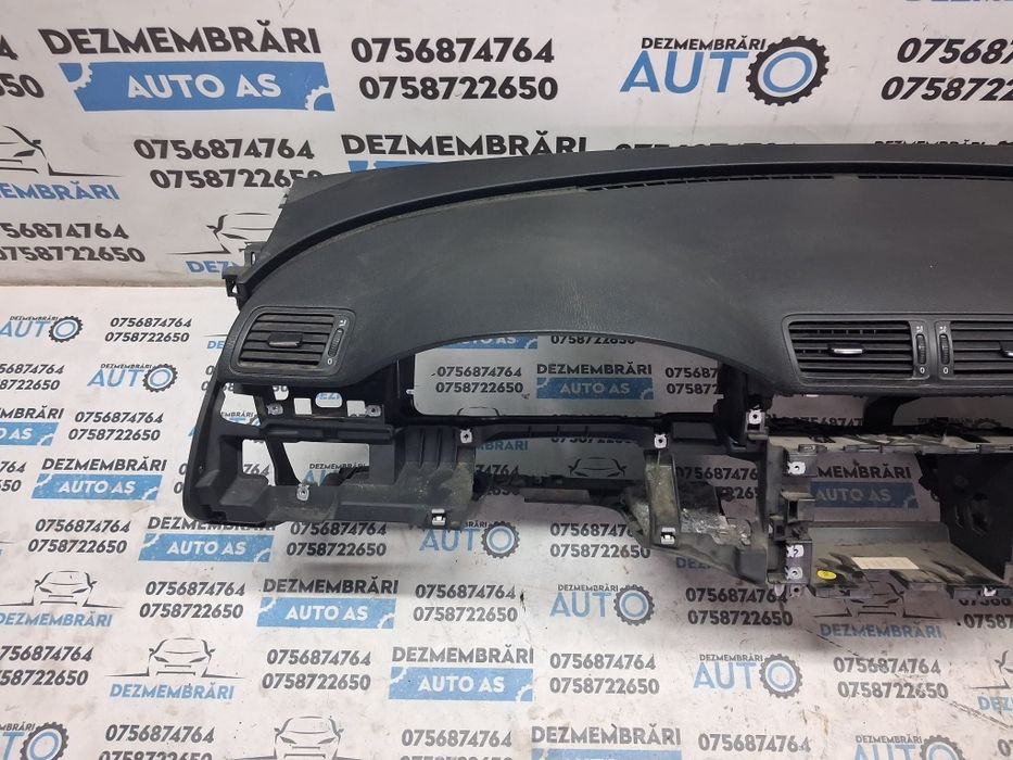 Plansa bord vw Passat b6 2006
