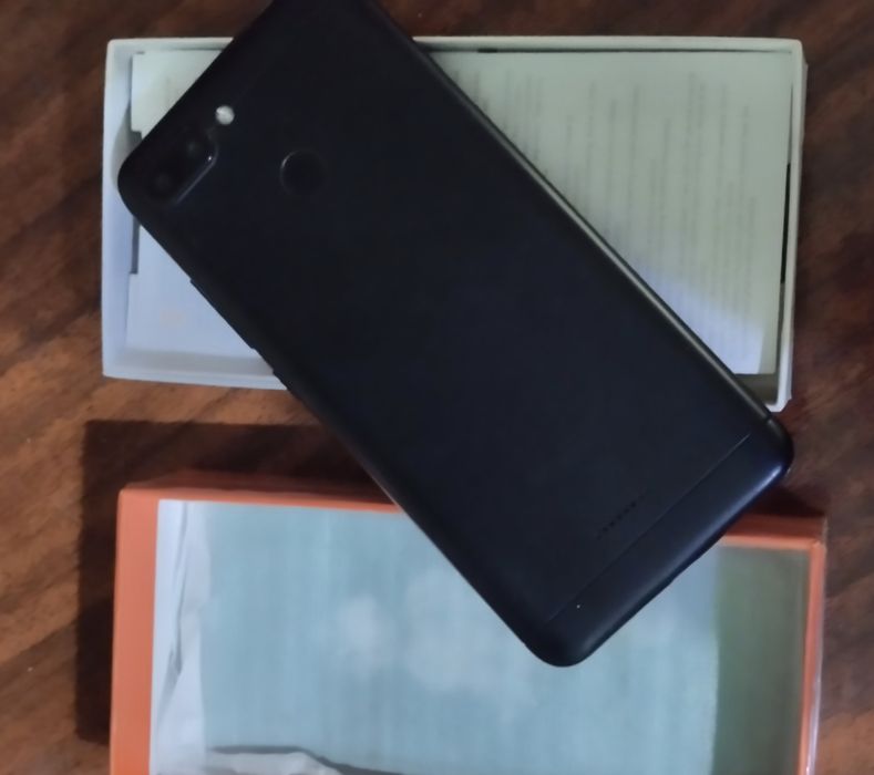 Redmi 6 , продаётся ( сотилади) уз.IMEY  зарегистрирован