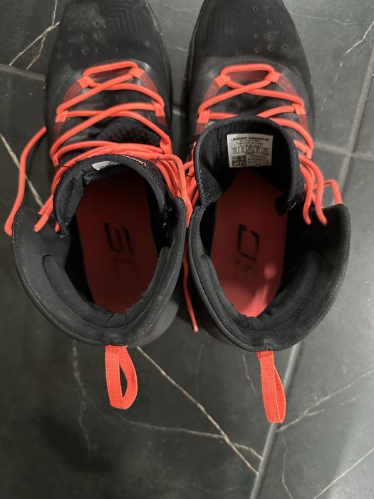 Under Armour Curry 3Zer0 2 black/orange size US 13 / UK 12 / EU 47.5