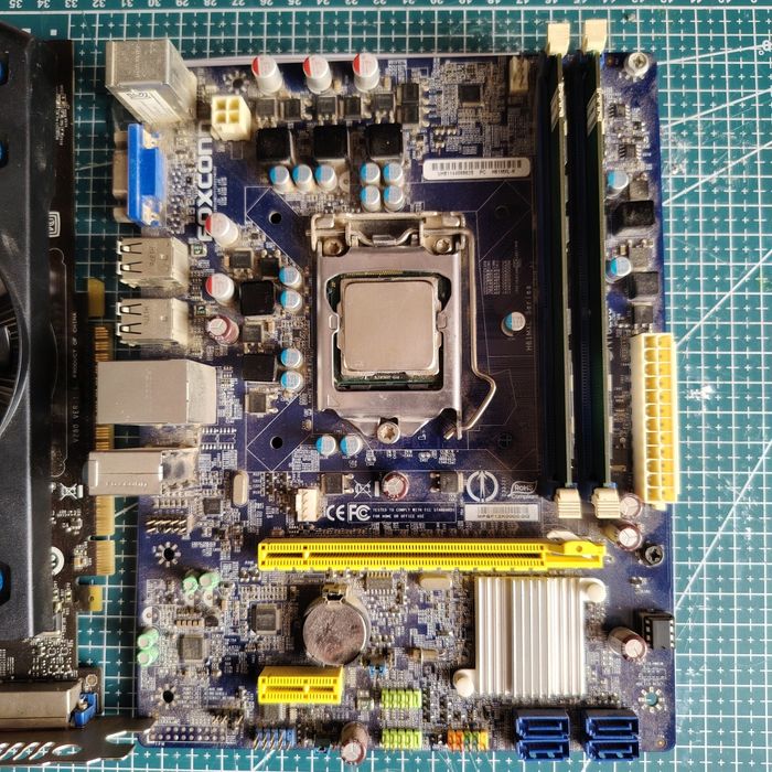 Видеокарта материка Оперативка процессор