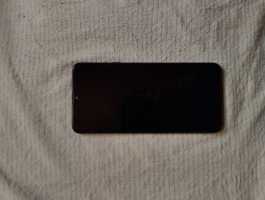 Galaxy A20 в нормальном