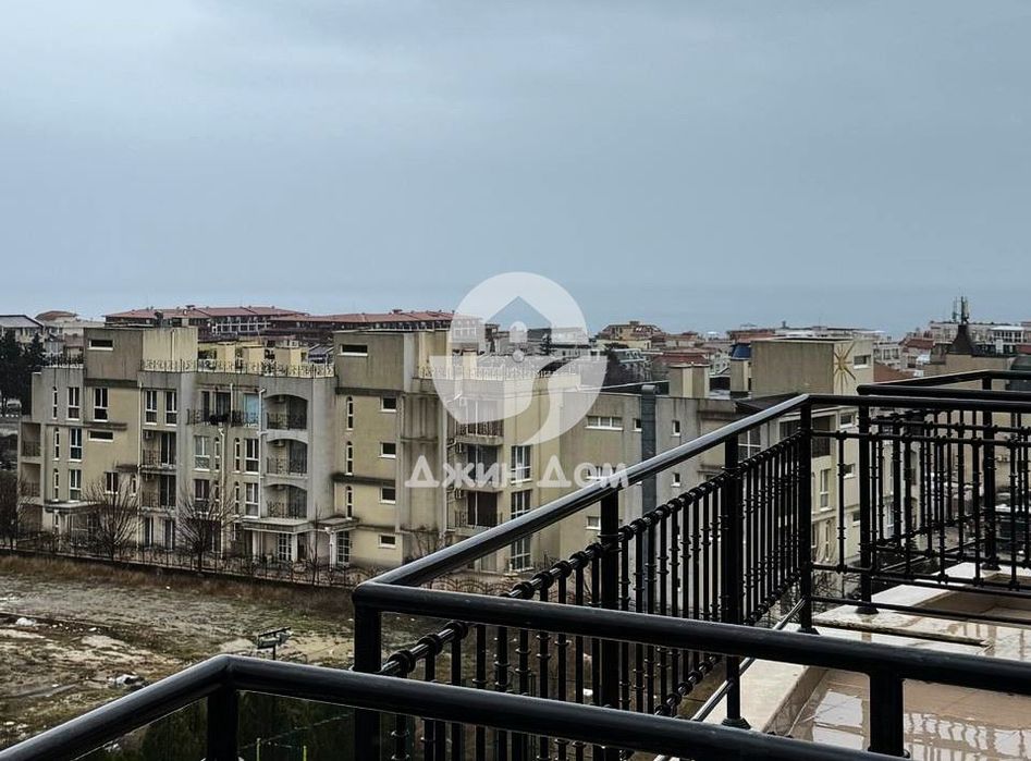Едностаен апартамент с панорама МОРЕ и ПЛАНИНА в к-с Макон, Св. Влас