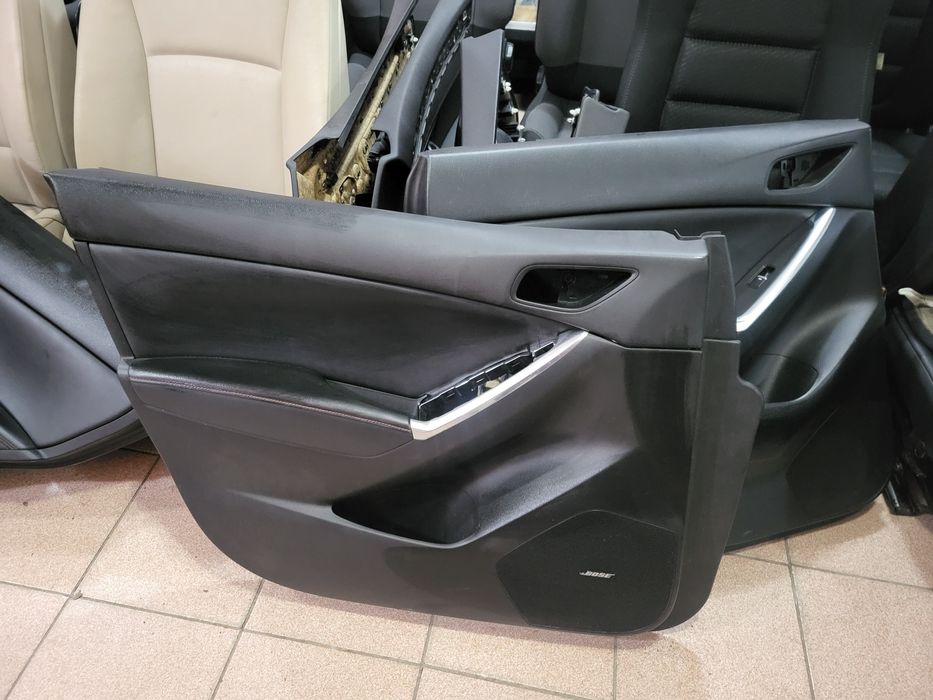 Кори за врати за Мазда СХ5