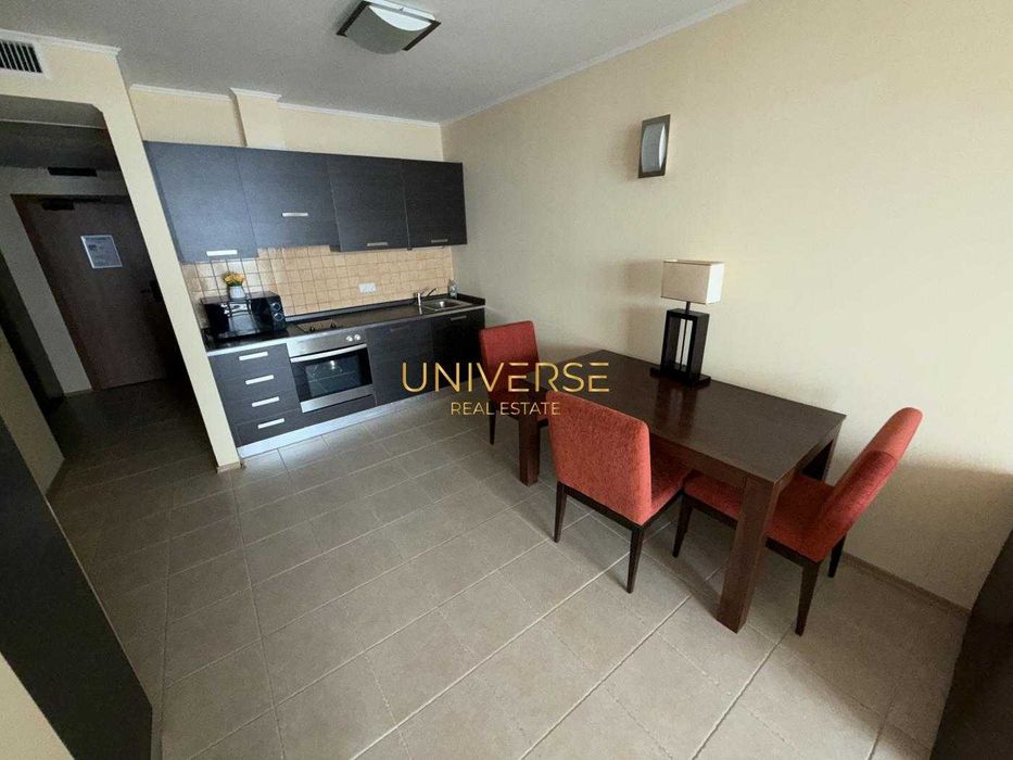 Продава се Двустаен апартамент в Поморие - 88 кв.м за 696 €/кв.м - Снимка #2