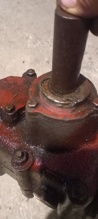 reductor utilaj agricol raport 8 la 1 și 1,75 la 1