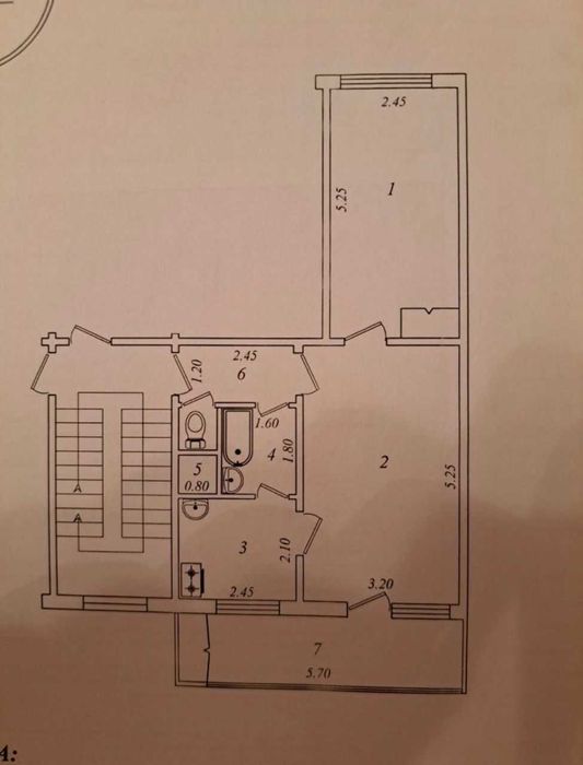 Юнусабад11, 2/4/4 Продаётся не торец, ор-р Мегапланет