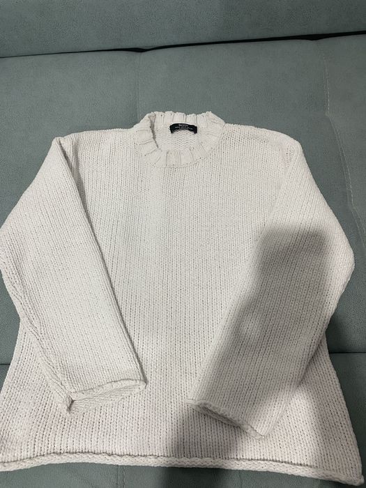 Свитера новые рр 42-44