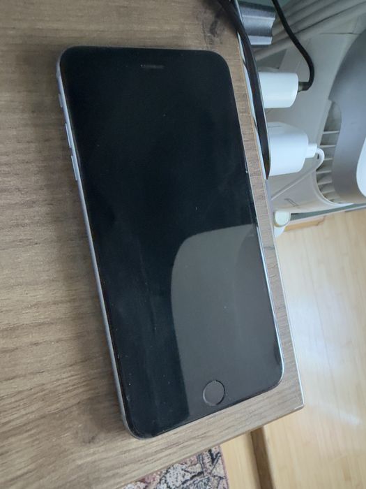 iPhone 6s Plus 64GB - Liber de rețea - Stare foarte bună