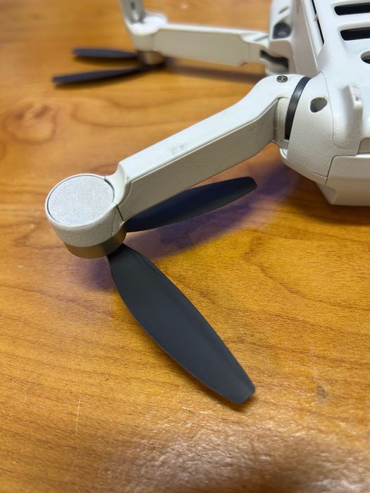 Dji mini 2 с дистанционно