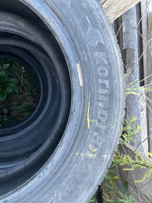 Cauciucuri de vânzare