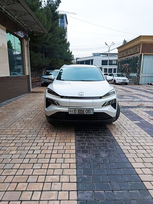 Хонда Мнв год 2022 Идеальное состояние