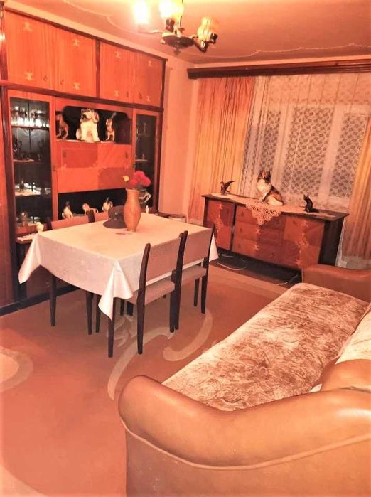 Apartament cu 3 camere zona stadion