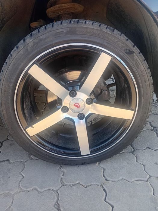 Продам хорошего состояние диск R16