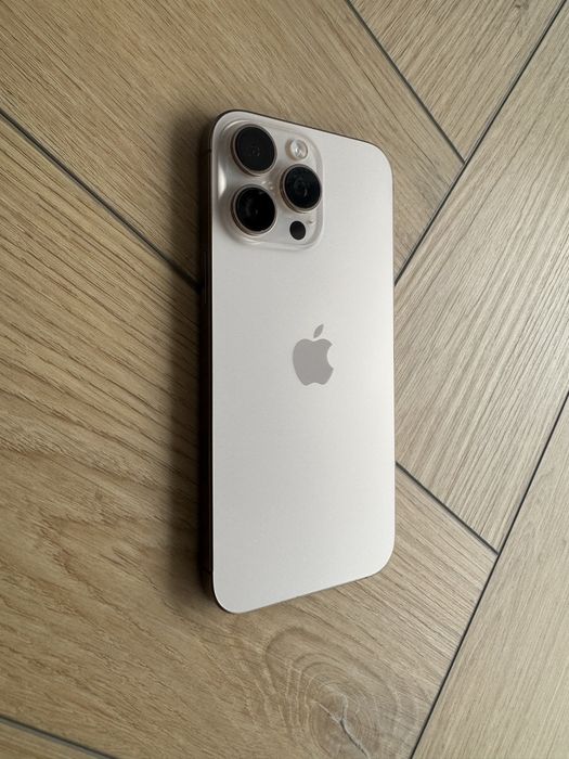 Iphone 16 pro max Gold 256GB
