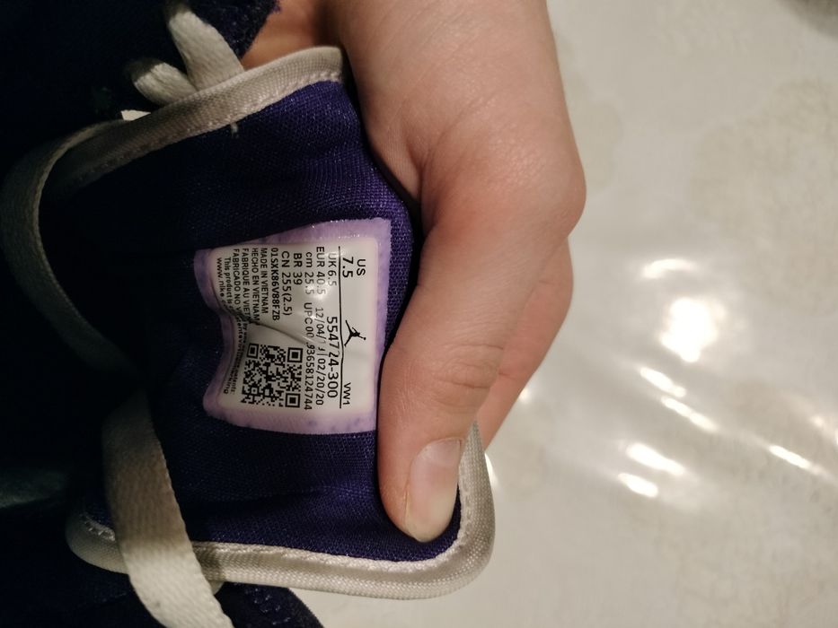 Jordan 1 mid incredible hulk+o pereche de blazeri gratis