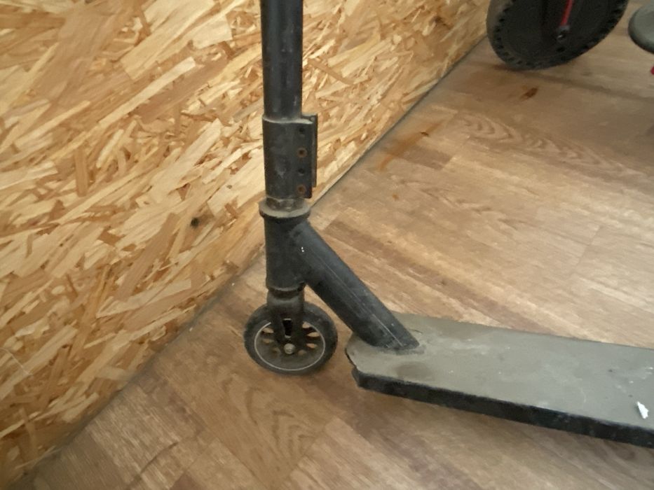 Самокат в отличном состоянии